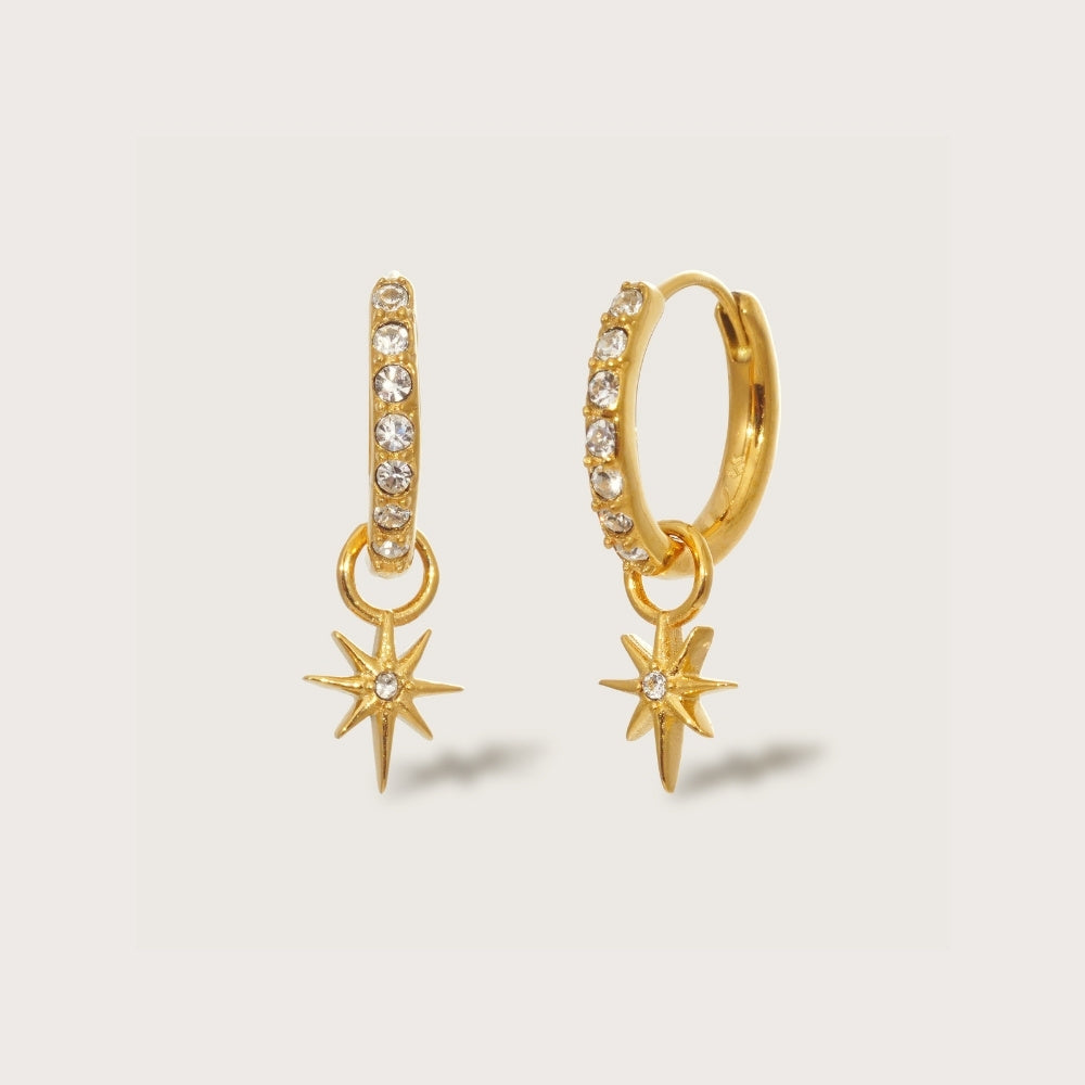 Aros Huggie con Charm de Estrella de Cristal Dorados