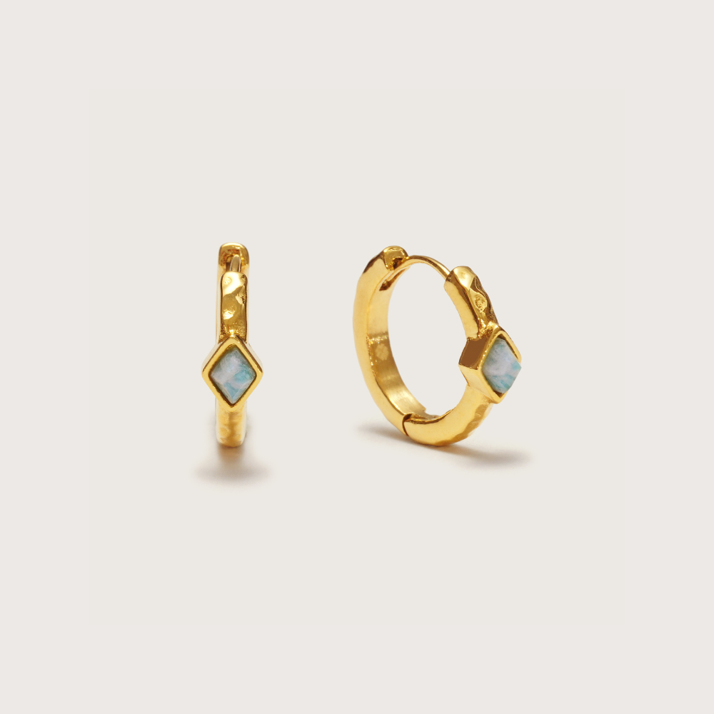 Aros Huggie Ethereal de Amazonita Dorados